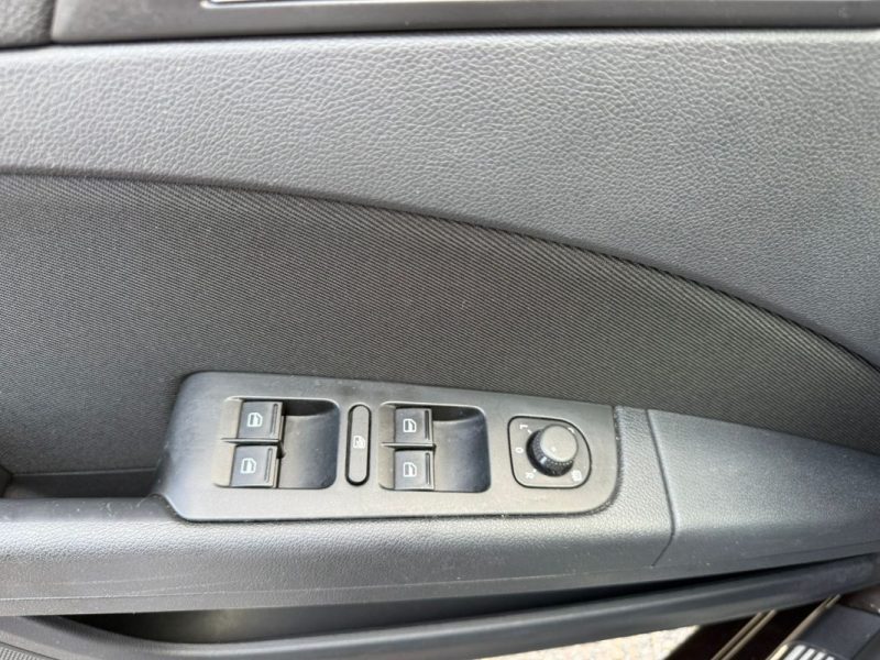 SKODA SUPERB II 2.0l TDI 140CV CR FAP ELEGANCE DSG 2013