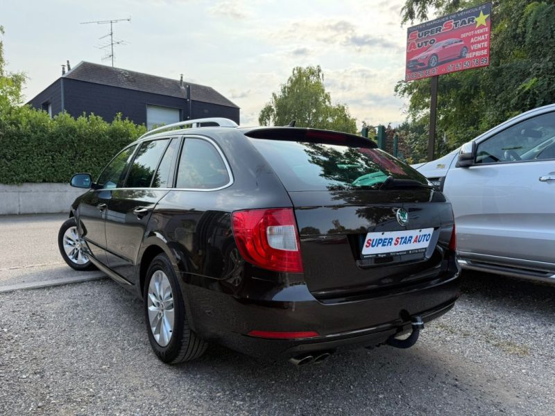 SKODA SUPERB II 2.0l TDI 140CV CR FAP ELEGANCE DSG 2013