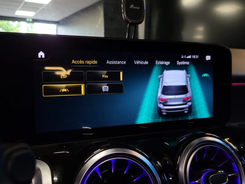 MERCEDES CLASSE GLB 200 D 8G DCT AMG LINE / TOIT OUVRANT / SIEGES CHAUFFANTS / ECLAIRAGE D\'AMBIANCE