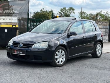 VOLKSWAGEN GOLF 5 2004