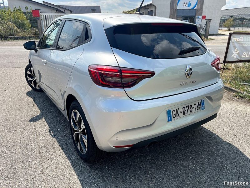 RENAULT CLIO 1.5 Blue dCi 100ch Evolution