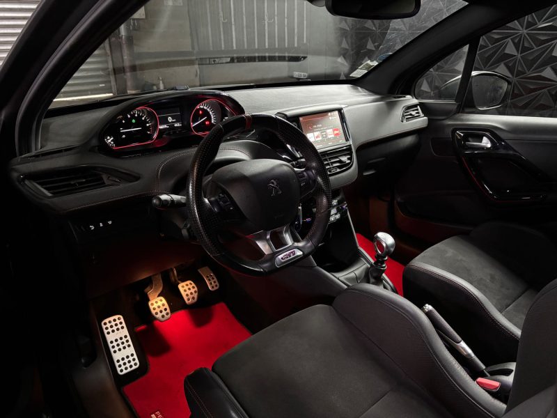 PEUGEOT 208 1.6 THP 208ch GTi by Peugeot Sport S&S GARANTIE 6 MOIS