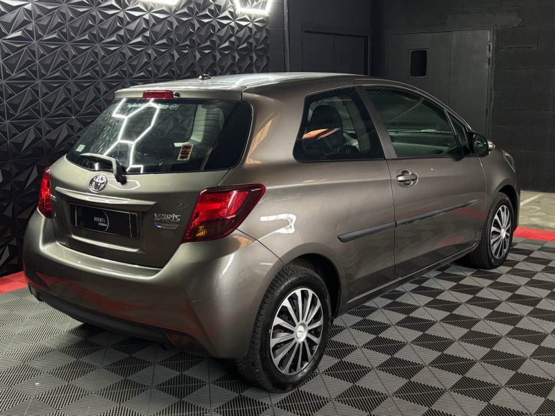 TOYOTA YARIS VVT-i Active 5p GARANTIE 6 MOIS