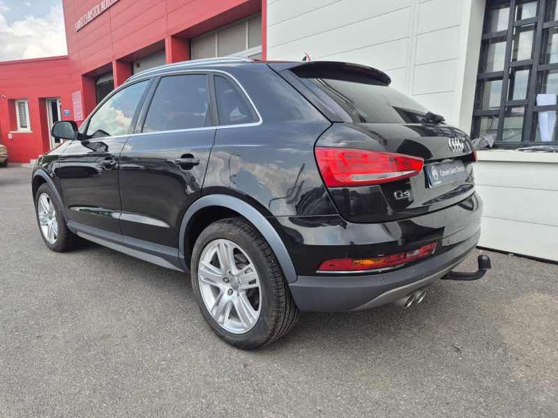 AUDI Q3 2015