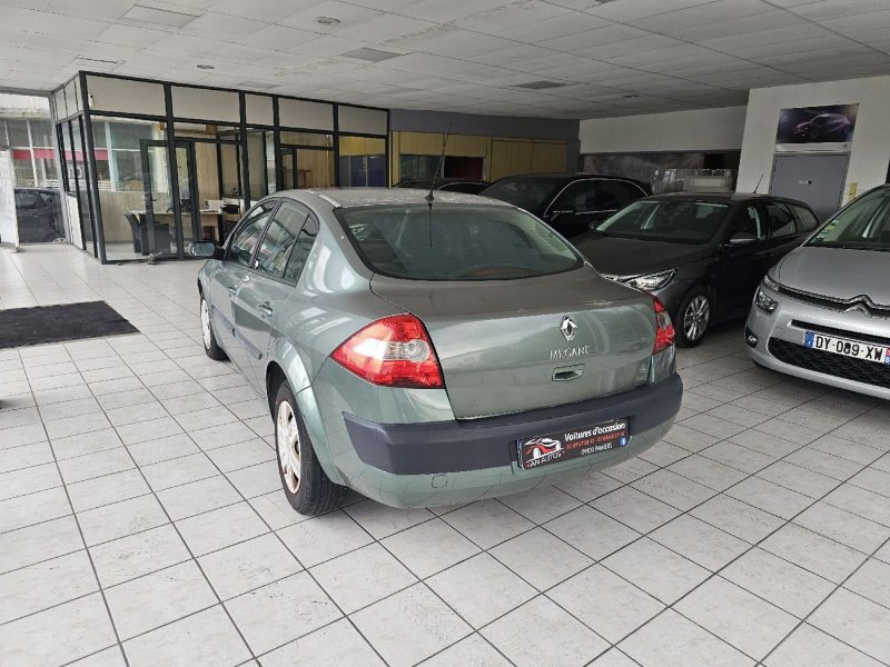 RENAULT MEGANE 1.9DCI 120CH PACK AUTHENTIQUE ANNEE 2005 124000KM