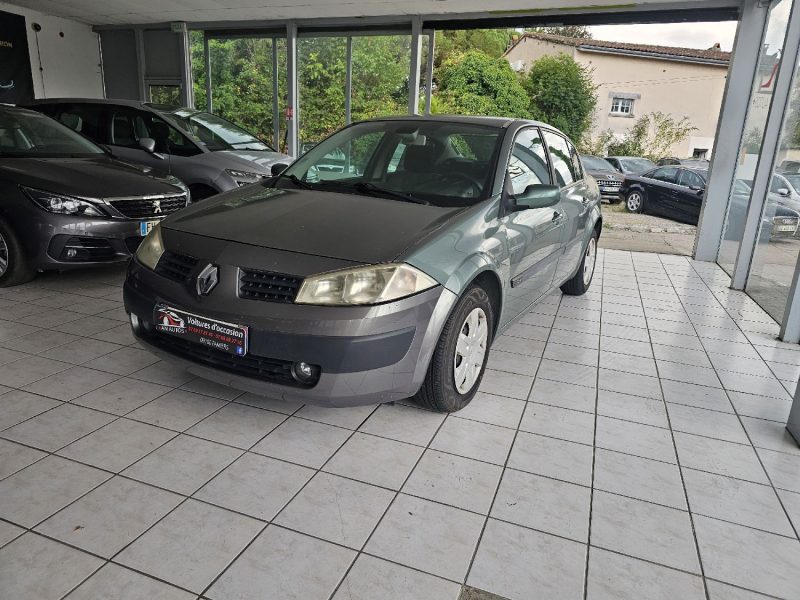 RENAULT MEGANE 1.9DCI 120CH PACK AUTHENTIQUE ANNEE 2005 124000KM