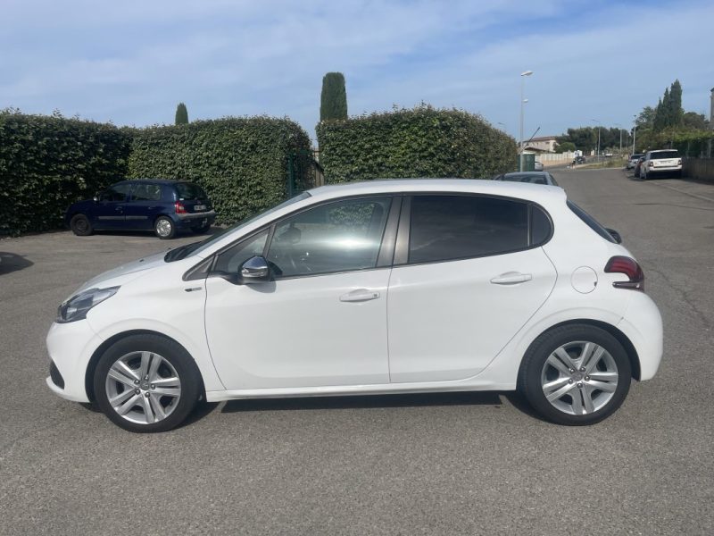 PEUGEOT 208 1.2 82CV PACK STYLE CT OK CLIM GARANTIE