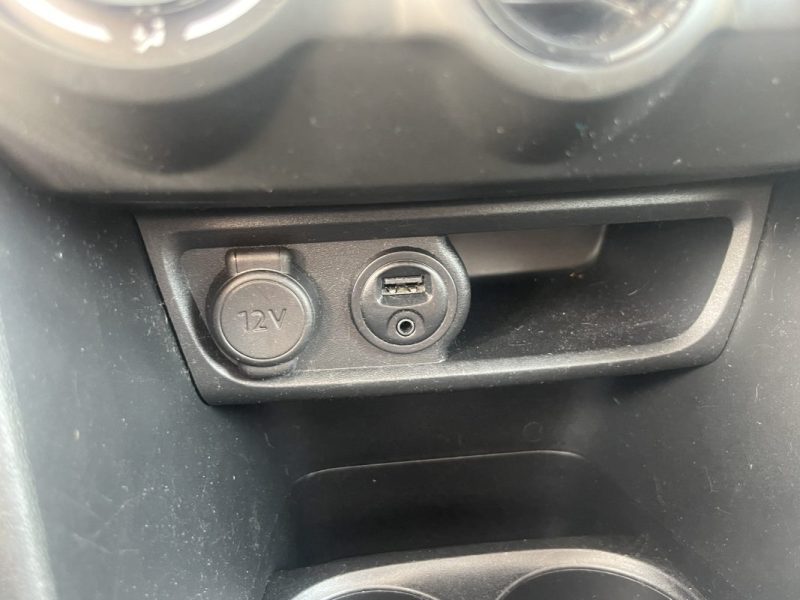 PEUGEOT 208 1.2 82CV PACK STYLE CT OK CLIM GARANTIE