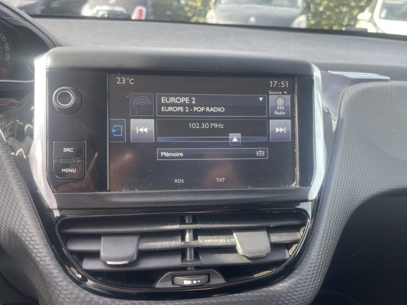 PEUGEOT 208 1.2 82CV PACK STYLE CT OK CLIM GARANTIE