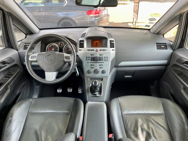 OPEL ZAFIRA 2008