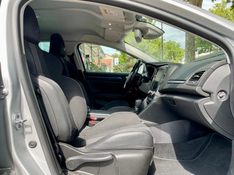 RENAULT MEGANE IV 1.3 TCE 160 GT Line EDC