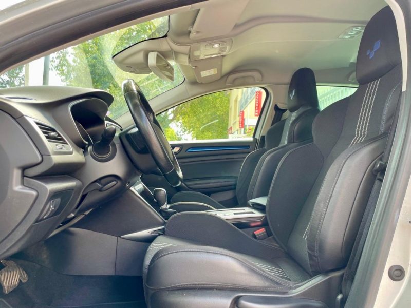 RENAULT MEGANE IV 1.3 TCE 160 GT Line EDC