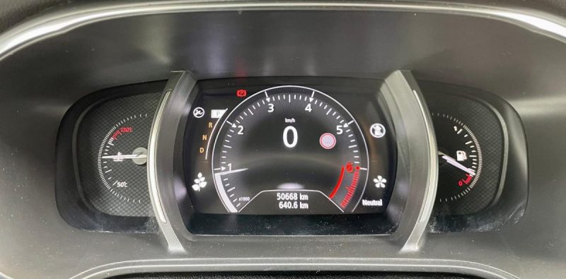 RENAULT MEGANE IV 1.3 TCE 160 GT Line EDC