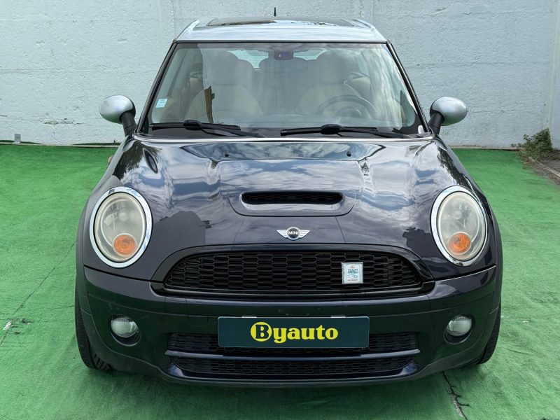 MINI CLUBMAN 1.6D - 16V 110 CV TURBO COOPER D/TOIT OURANT PANORAMIQUE/BVM 6/ GARANTIE 6 MOIS