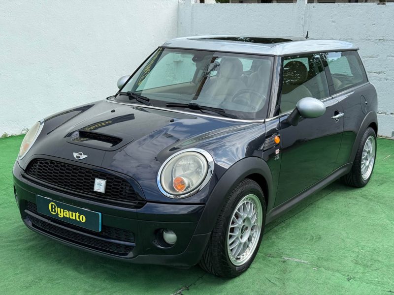 MINI CLUBMAN 1.6D - 16V 110 CV TURBO COOPER D/TOIT OURANT PANORAMIQUE/BVM 6/ GARANTIE 6 MOIS