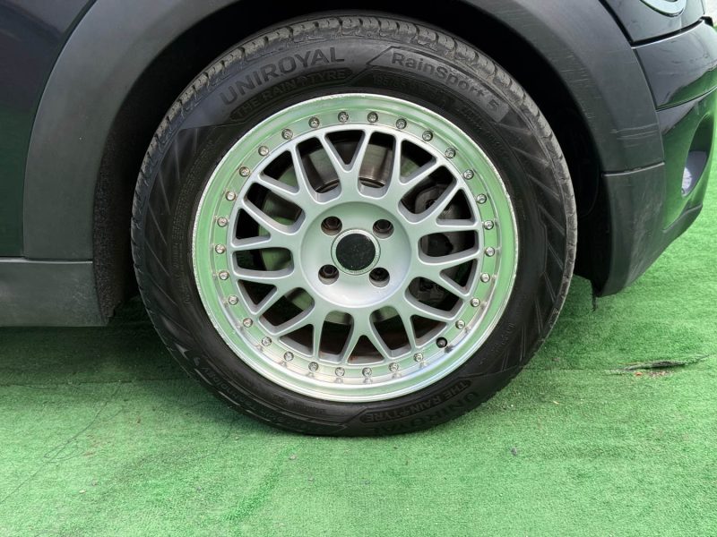 MINI CLUBMAN 1.6D - 16V 110 CV TURBO COOPER D/TOIT OURANT PANORAMIQUE/BVM 6/ GARANTIE 6 MOIS