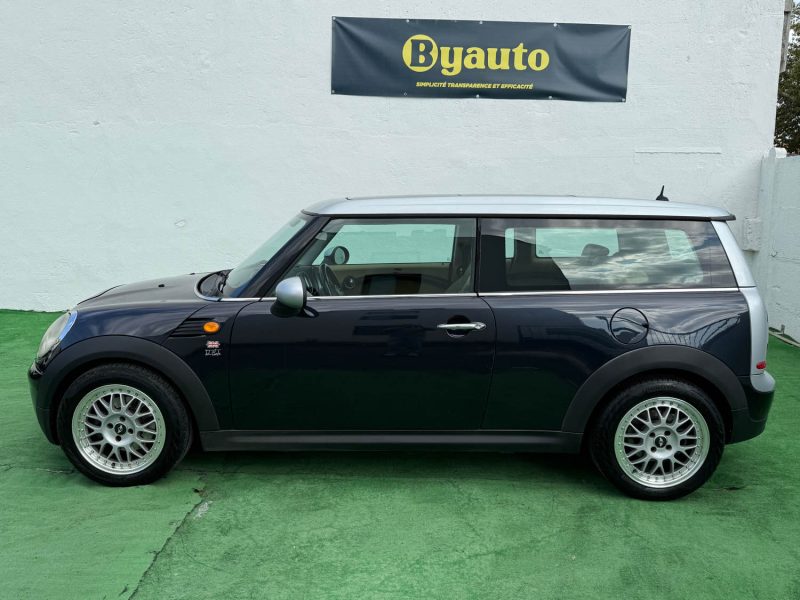 MINI CLUBMAN 1.6D - 16V 110 CV TURBO COOPER D/TOIT OURANT PANORAMIQUE/BVM 6/ GARANTIE 6 MOIS