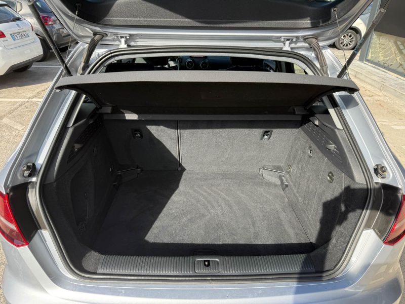 AUDI A3 SPORTBACK 30 TDI 116cv BUSINESS LINE S-TRONIC 7 - GARANTIE