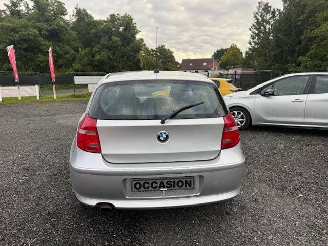 BMW 1er 118i  2010 - 57927 KM