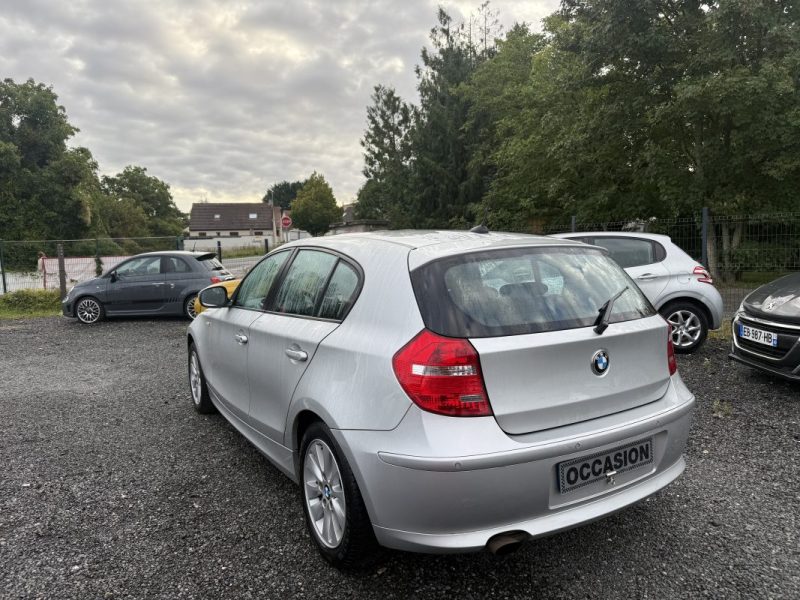 BMW 1er 118i  2010 - 57927 KM