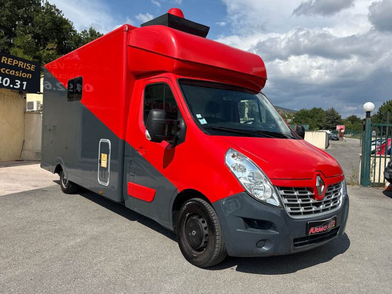 RENAULT MASTER FOOD TRUCK Equipements Neufs / Grillade Feux de bois / Pizza / Cuisine équipée / Frig