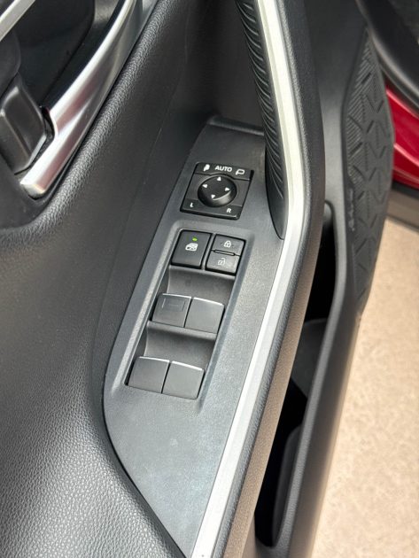 TOYOTA RAV4 Hybride 2.5 218 ch Dynamic E-CVT 2WD