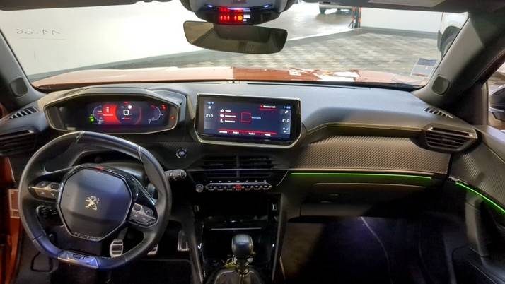 PEUGEOT 2008 2019