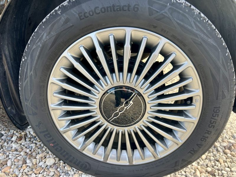 FIAT 500E France Edition 118cv 03/2024