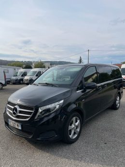 MERCEDES BENZ CLASSE V  2016 AVANGARDE 8 PLACES 