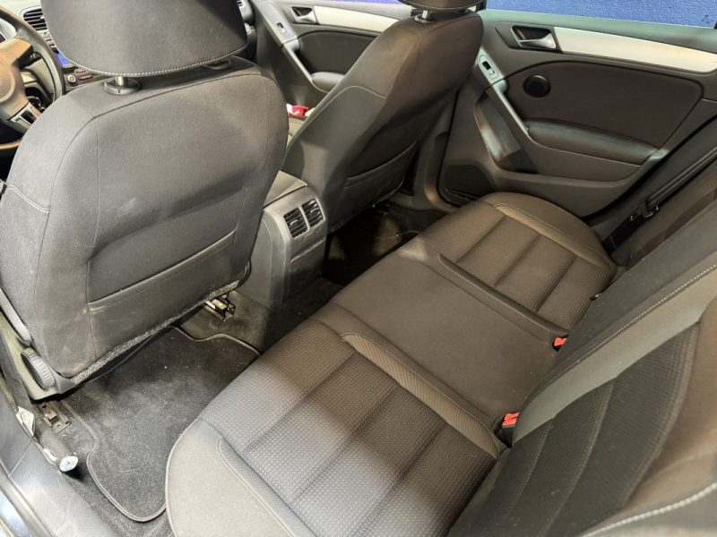 VOLKSWAGEN GOLF VI  2010