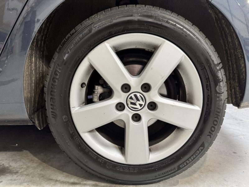 VOLKSWAGEN GOLF VI  2010