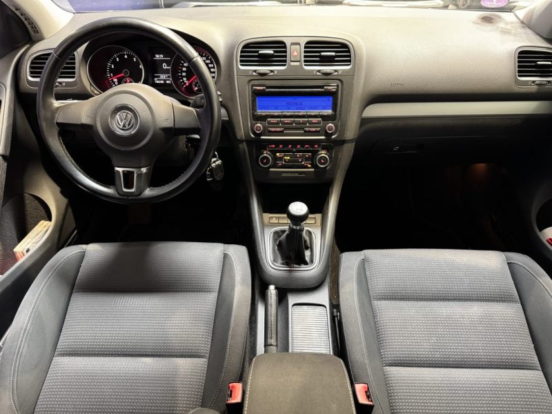 VOLKSWAGEN GOLF VI  2010