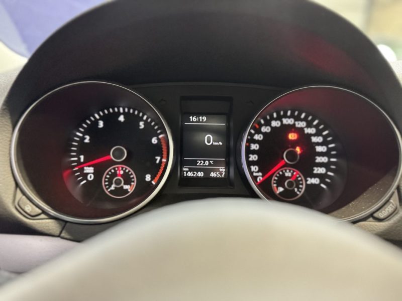 VOLKSWAGEN GOLF VI  2010