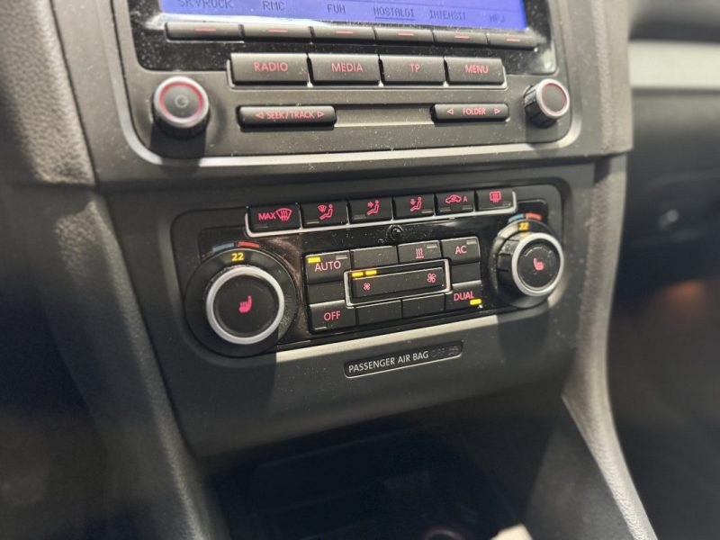 VOLKSWAGEN GOLF VI  2010