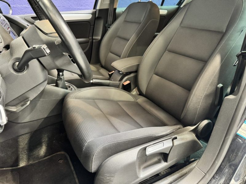 VOLKSWAGEN GOLF VI  2010