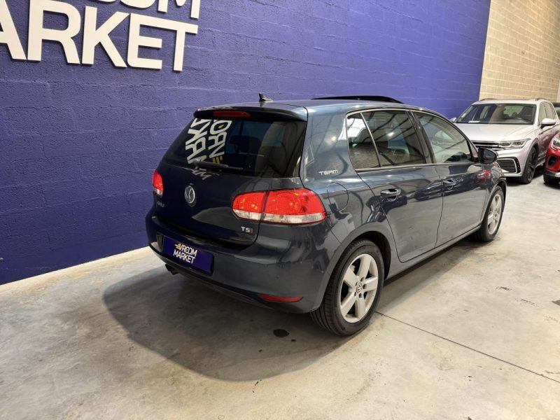 VOLKSWAGEN GOLF VI  2010