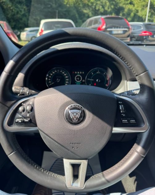 JAGUAR XF 2.2D 200CV Edition Luxe