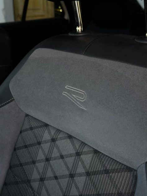 VOLKSWAGEN T-ROC 2023 1.5 TSI R LINE 