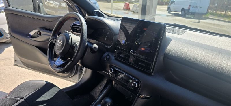 TOYOTA YARIS GR 2024 / 130h 