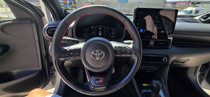 TOYOTA YARIS GR 2024 / 130h 