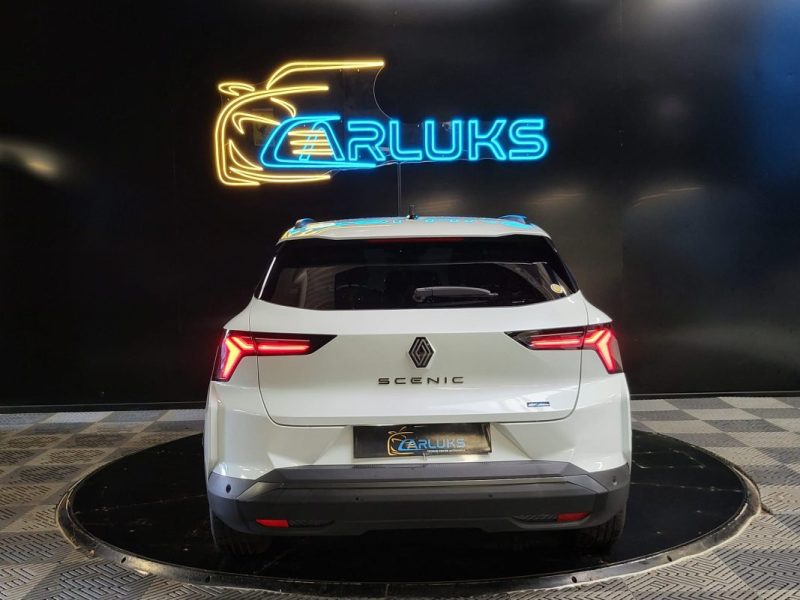 RENAULT SCENIC E-TECH  220ch GRANDE AUTONOMIE ESPRIT ALPINE / TOIT PANORAMIQUE / HARMAN KARDON / PAC