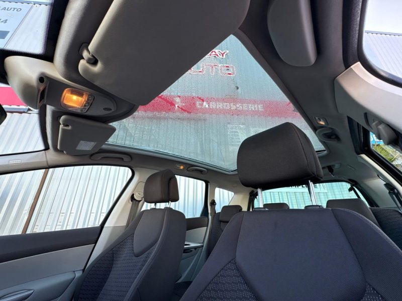 PEUGEOT 308 SW 2.0 HDI 136CV 12 MOIS DE GARANTIE