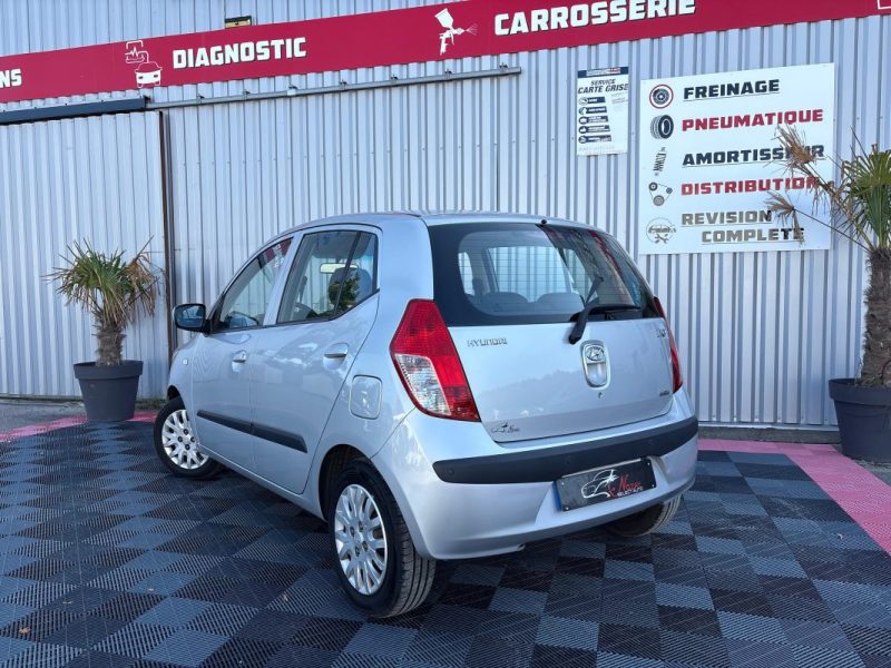 HYUNDAI I 10 2010