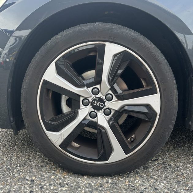 AUDI A1 SPORTBACK 30 TFSI 110 CV Advanced 2 S-tronic Garantie 12 Mois Gris Manhattan 1ere Main TVA 