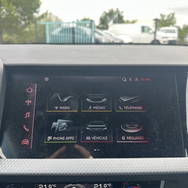 AUDI A1 SPORTBACK 30 TFSI 110 CV Advanced 2 S-tronic Garantie 12 Mois Gris Manhattan 1ere Main TVA 