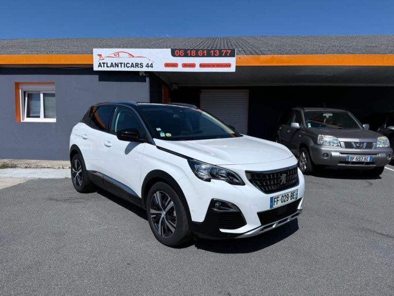 PEUGEOT 3008 2019
