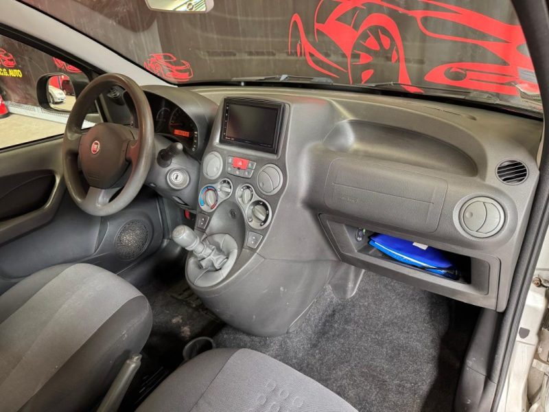 FIAT PANDA 1.2i 69 Confort 