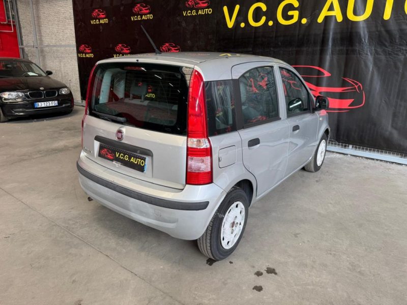 FIAT PANDA 1.2i 69 Confort 