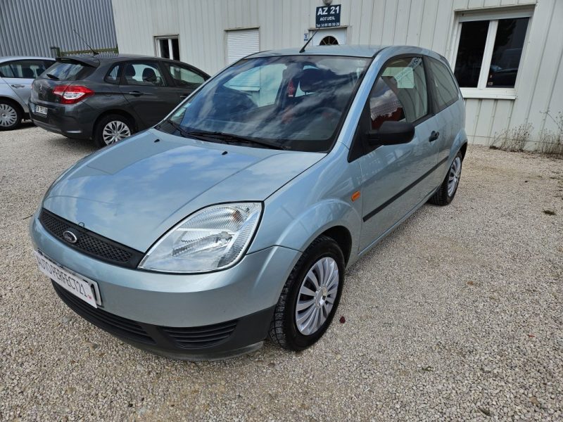 FORD FIESTA 2004