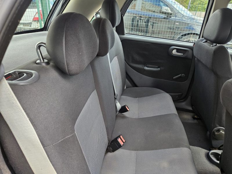 OPEL CORSA C 2006
